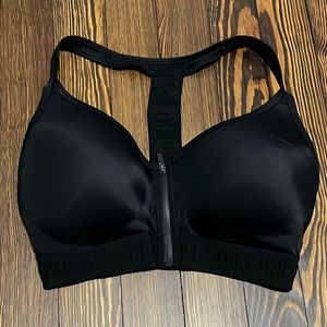 Victoria’s Secret Sports Bra size: small-DD